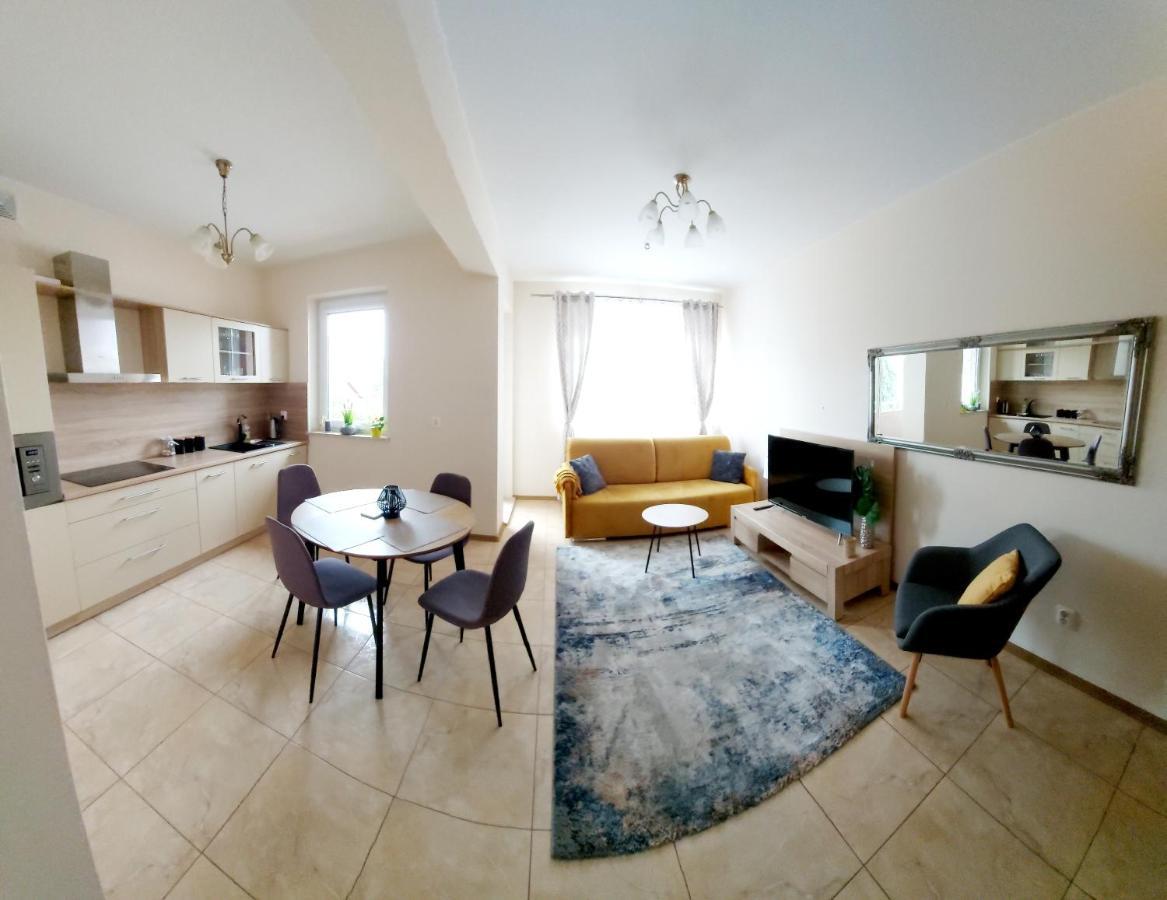Modlinska Apartments Nowy Dwor Mazowiecki Luaran gambar